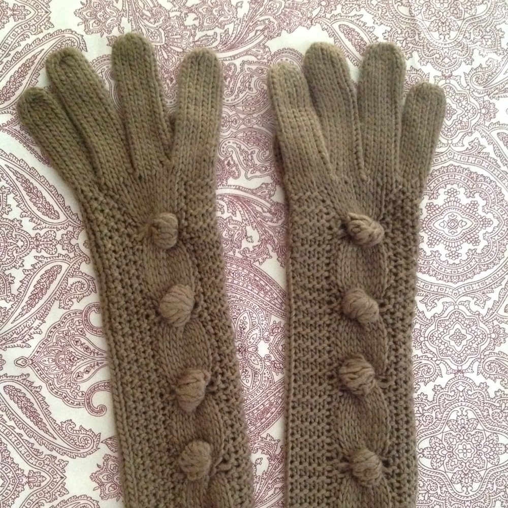 Café Brown Knitted Gloves from mark.